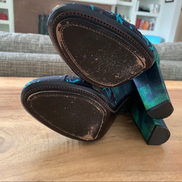 Dries Van Noten Silk Block Heels - Picture 4 of 9